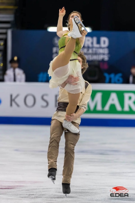 Ice Gallery Skates U.S.